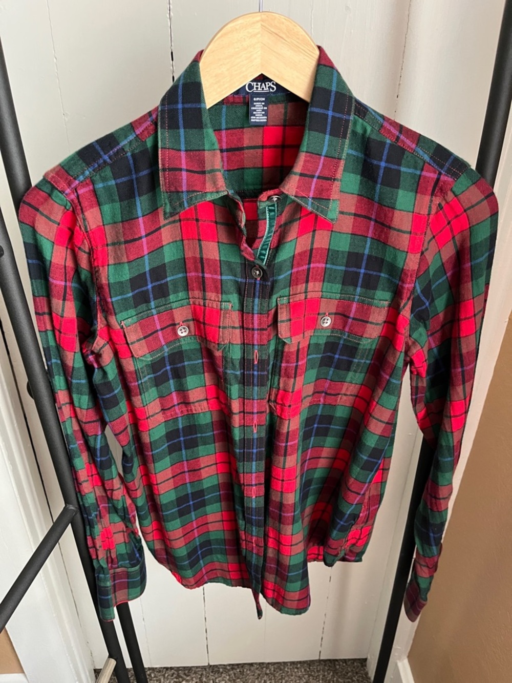 Women’s Chaps black, Red and Green Plaid Long-Sleeve Shirt